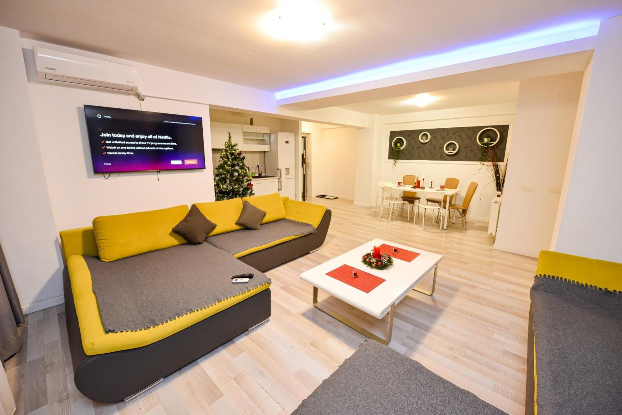 Ideal Accommodation Old Town บูคาเรสต์ ภายนอก รูปภาพ