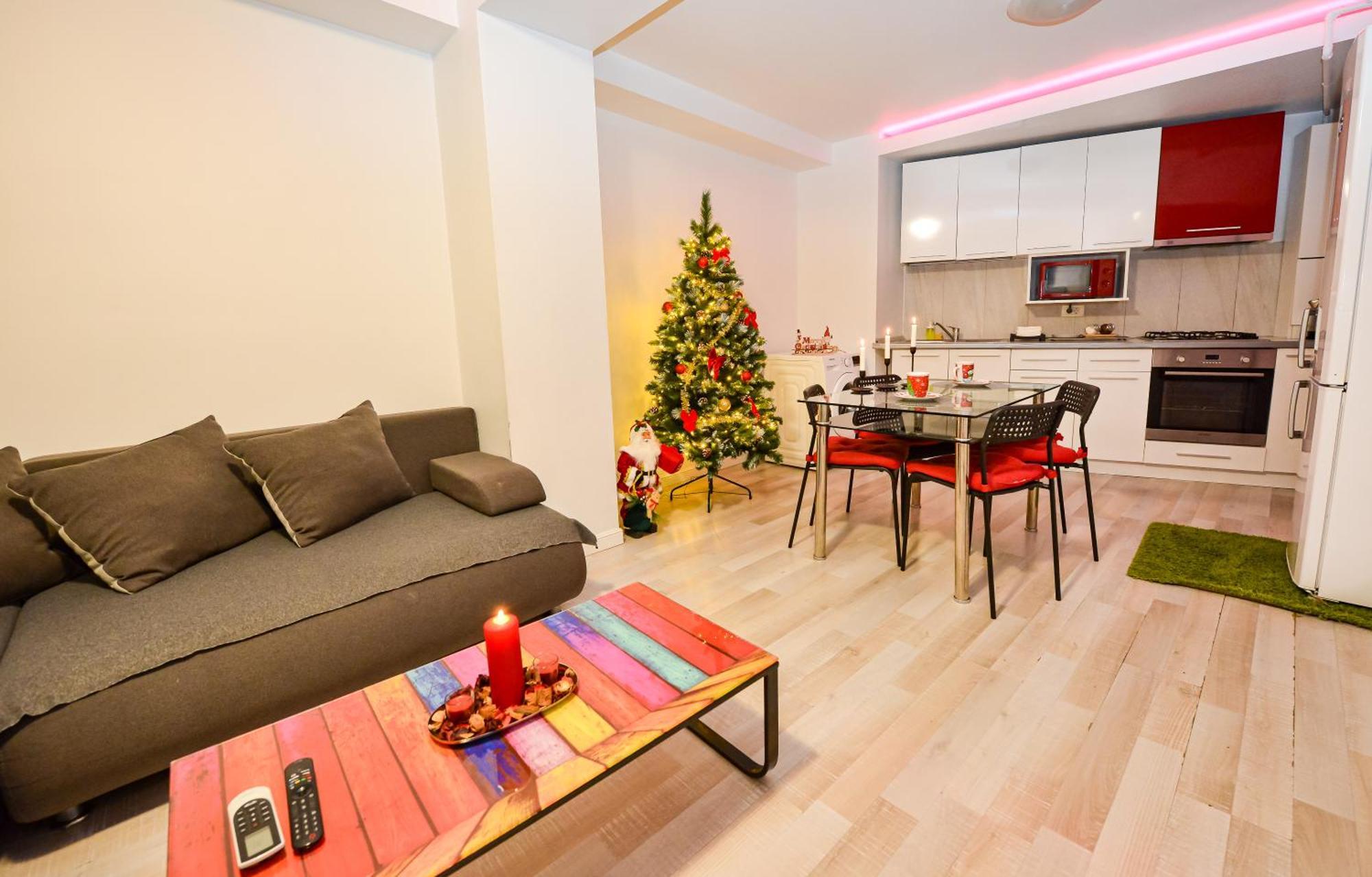 Ideal Accommodation Old Town บูคาเรสต์ ภายนอก รูปภาพ