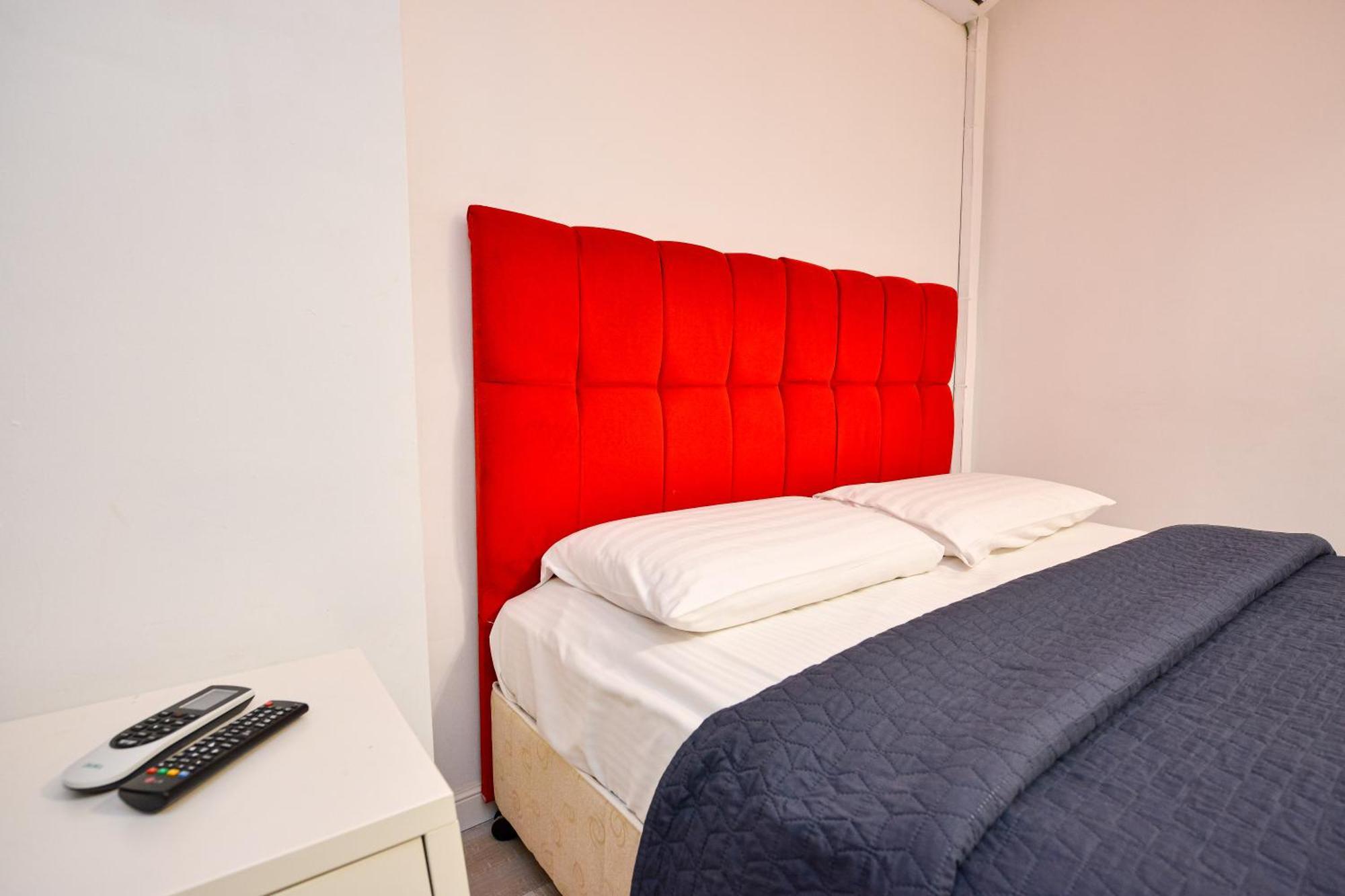 Ideal Accommodation Old Town บูคาเรสต์ ภายนอก รูปภาพ