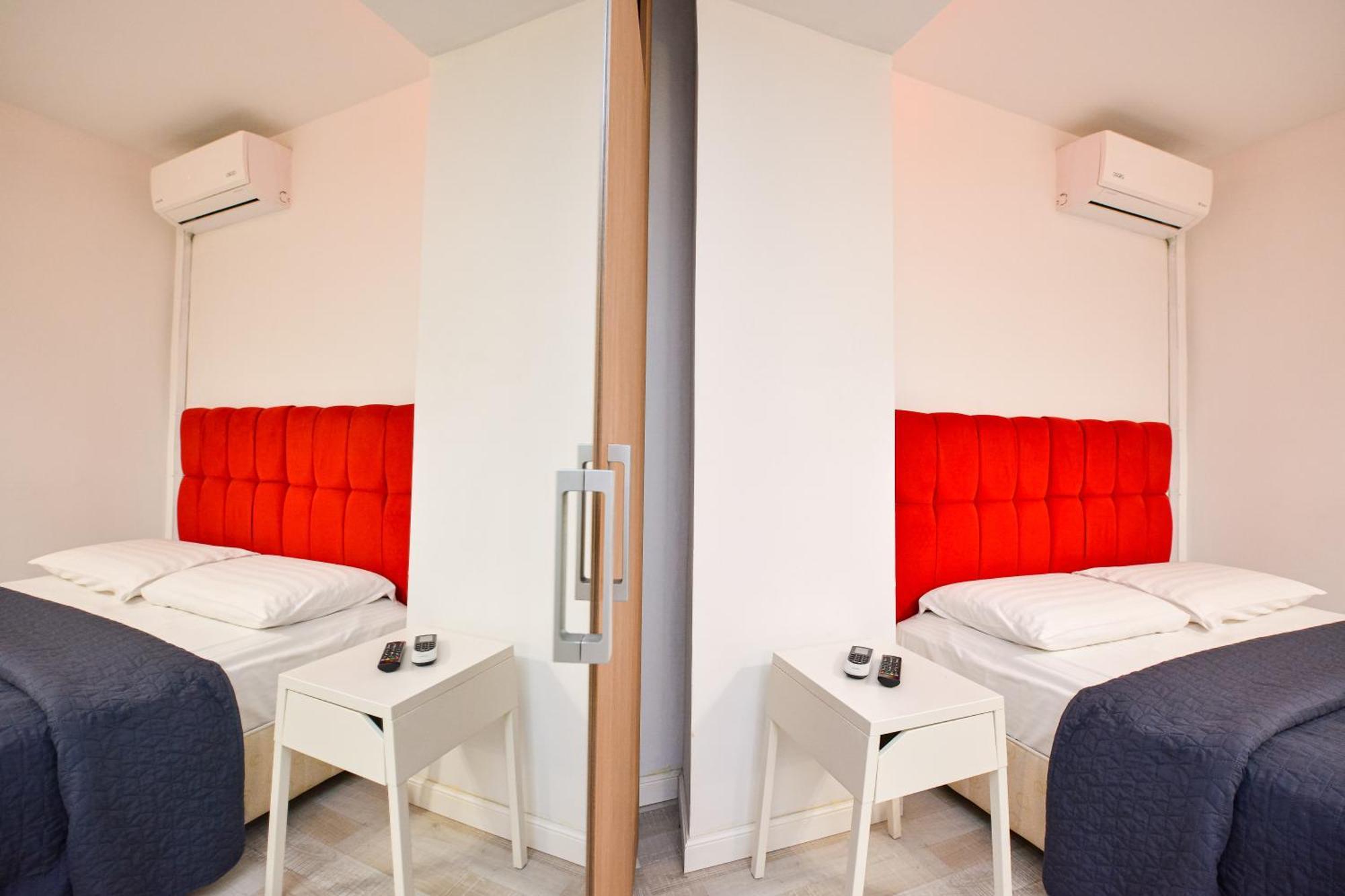 Ideal Accommodation Old Town บูคาเรสต์ ภายนอก รูปภาพ